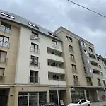Champion-free Parking-posciel Hotelowa Apartment