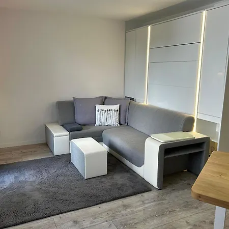 Champion-free Parking-posciel Hotelowa * Szczecin