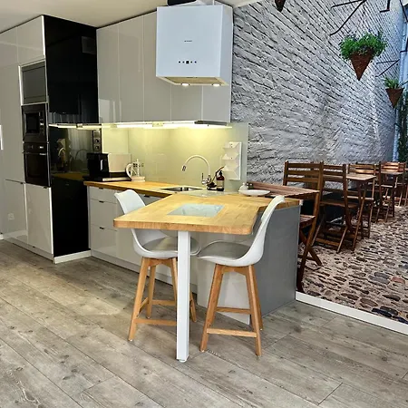 Champion-free Parking-posciel Hotelowa Appartement *