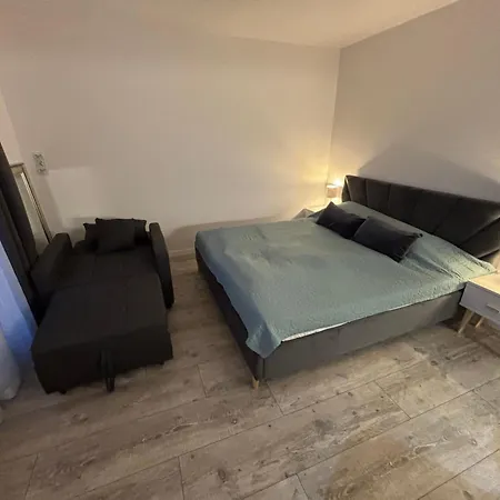 Champion-free Parking-posciel Hotelowa * Szczecin